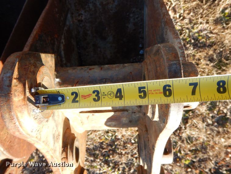 image for item DI1193 (2) CP excavator buckets