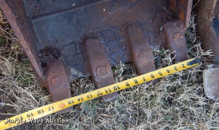 image for item DI1194 (3) backhoe buckets