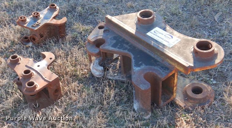 image for item DI1196 (3) quick attach adapters