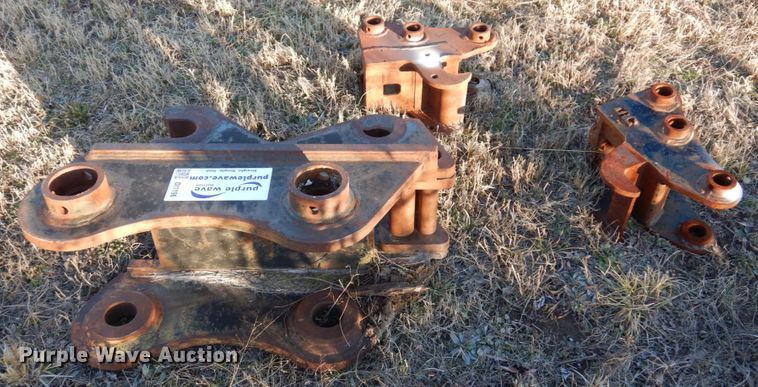 image for item DI1196 (3) quick attach adapters