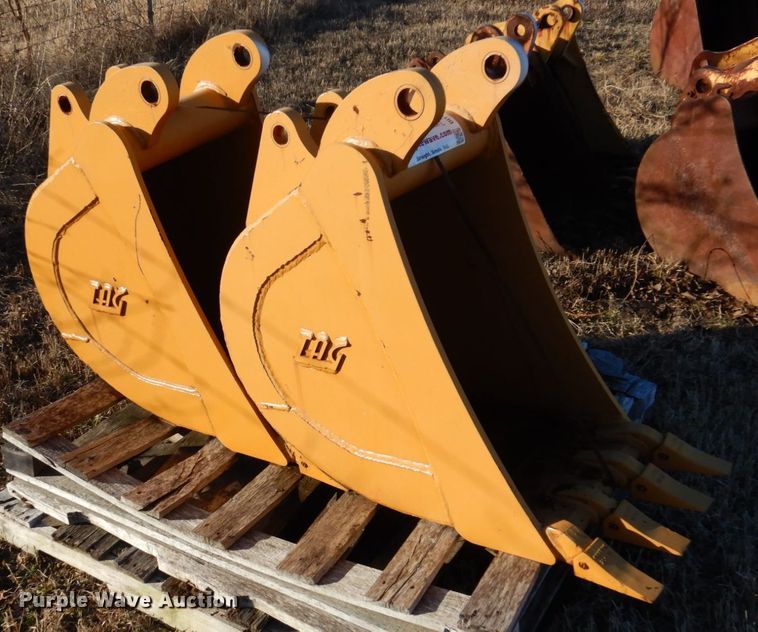 image for item DI1198 (2) Tag backhoe buckets