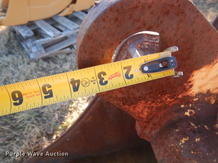 image for item DI1199 (4) backhoe buckets