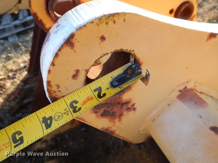 image for item DI1199 (4) backhoe buckets