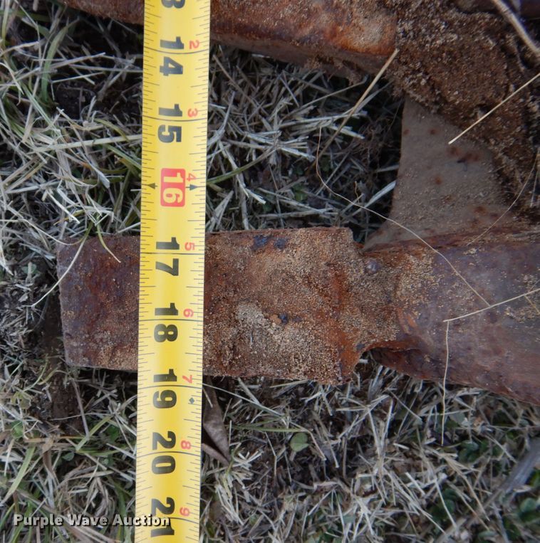 image for item DI1199 (4) backhoe buckets