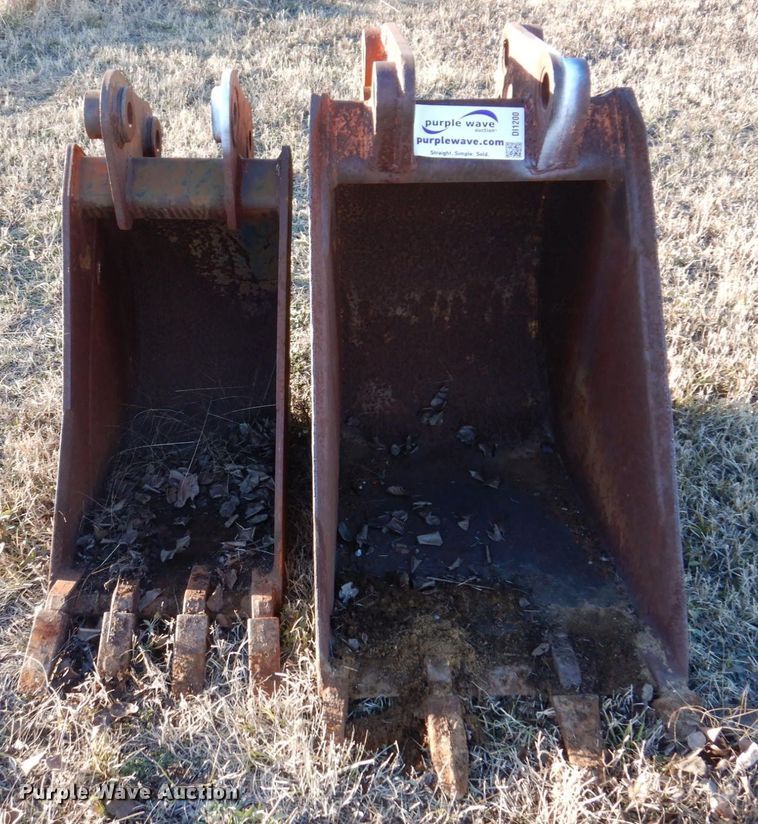 image for item DI1200 (2) backhoe buckets