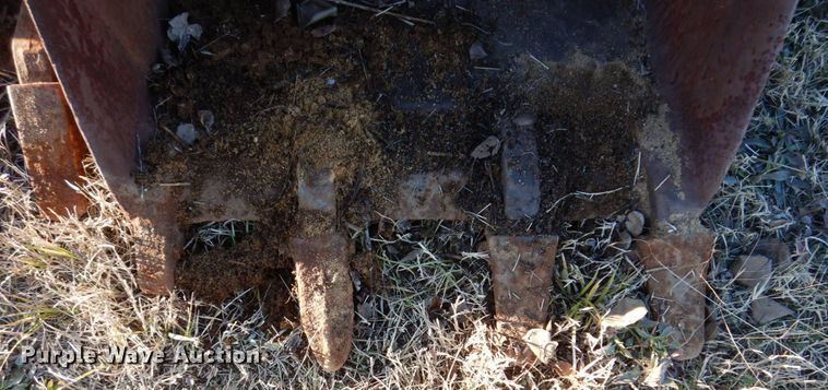 image for item DI1200 (2) backhoe buckets