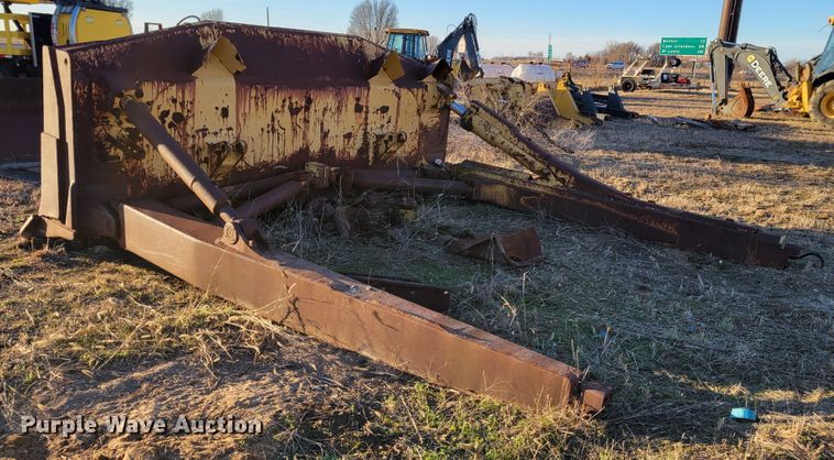 image for item DI1202 162"W dozer blade