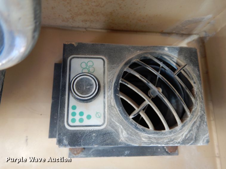 image for item DI8691 2001 Tesmec TRS 1100  rock saw