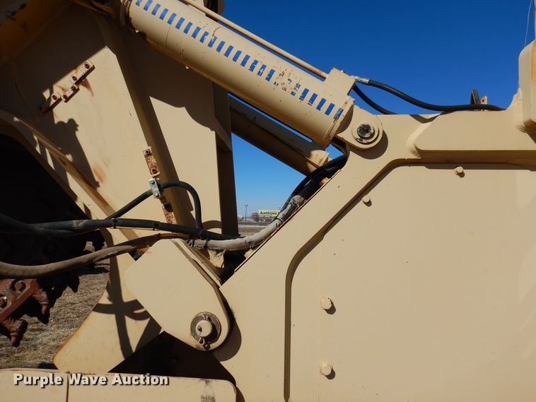 image for item DI8691 2001 Tesmec TRS 1100  rock saw