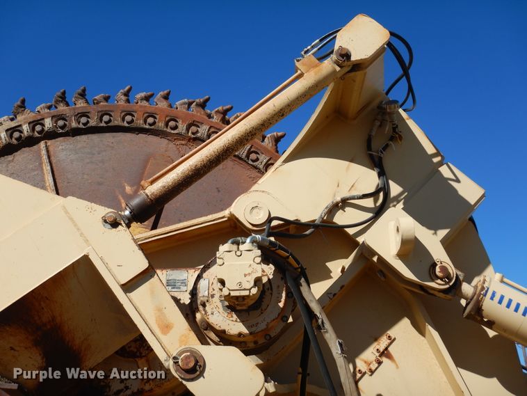 image for item DI8691 2001 Tesmec TRS 1100  rock saw