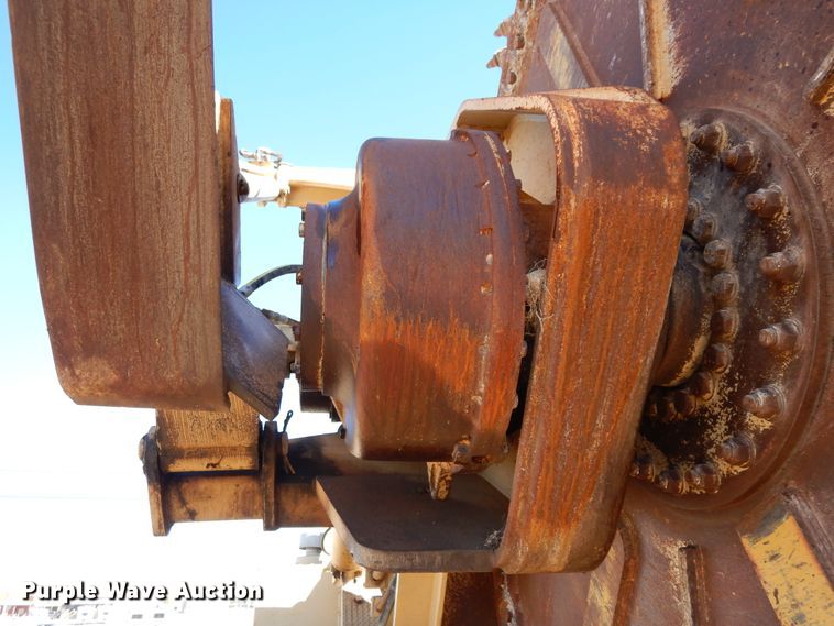 image for item DI8691 2001 Tesmec TRS 1100  rock saw