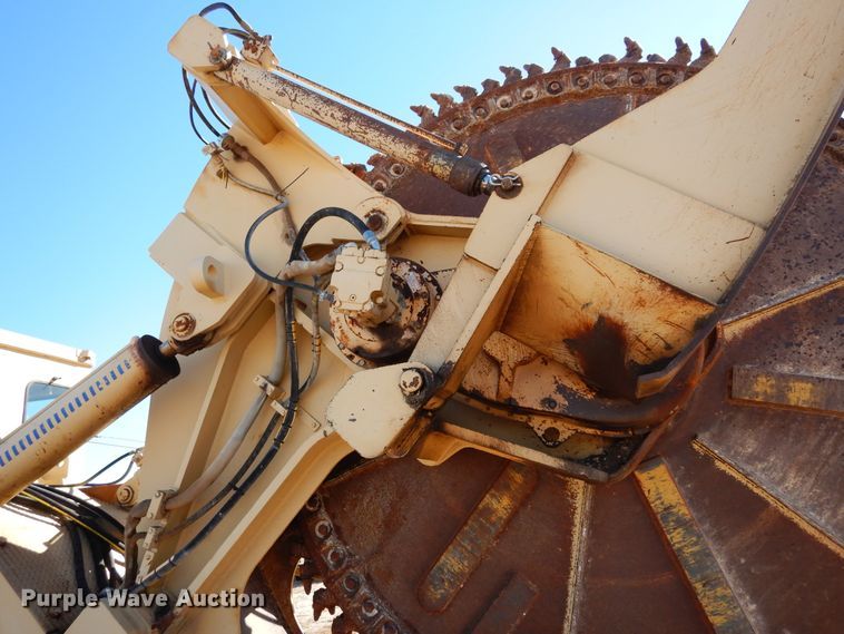 image for item DI8691 2001 Tesmec TRS 1100  rock saw