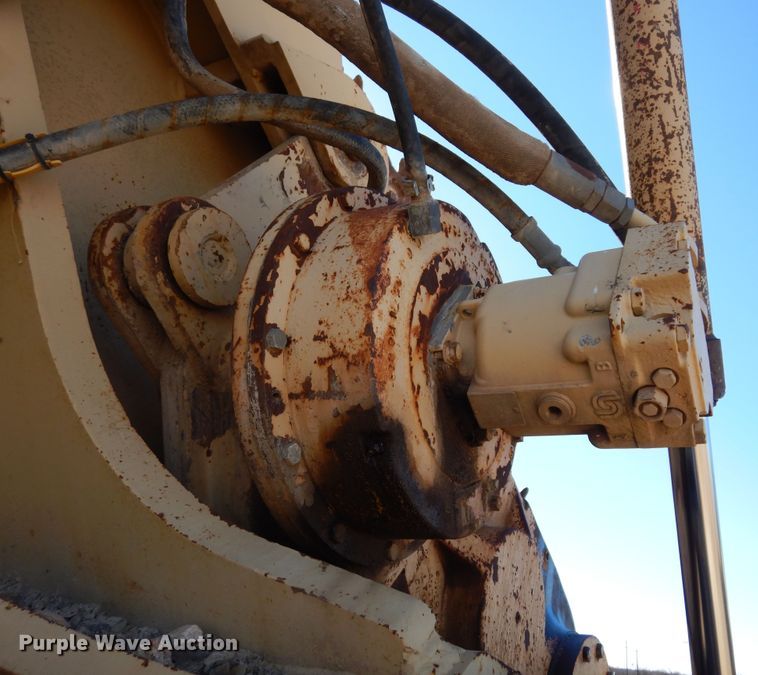 image for item DI8691 2001 Tesmec TRS 1100  rock saw