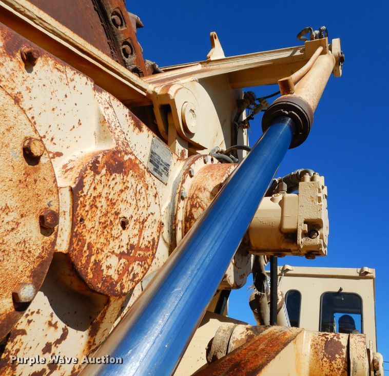 image for item DI8691 2001 Tesmec TRS 1100  rock saw