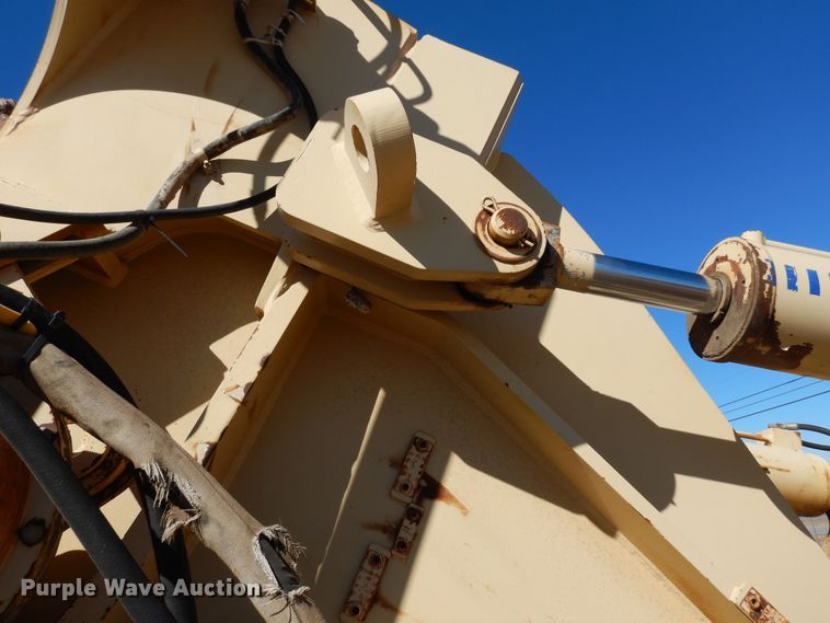 image for item DI8691 2001 Tesmec TRS 1100  rock saw