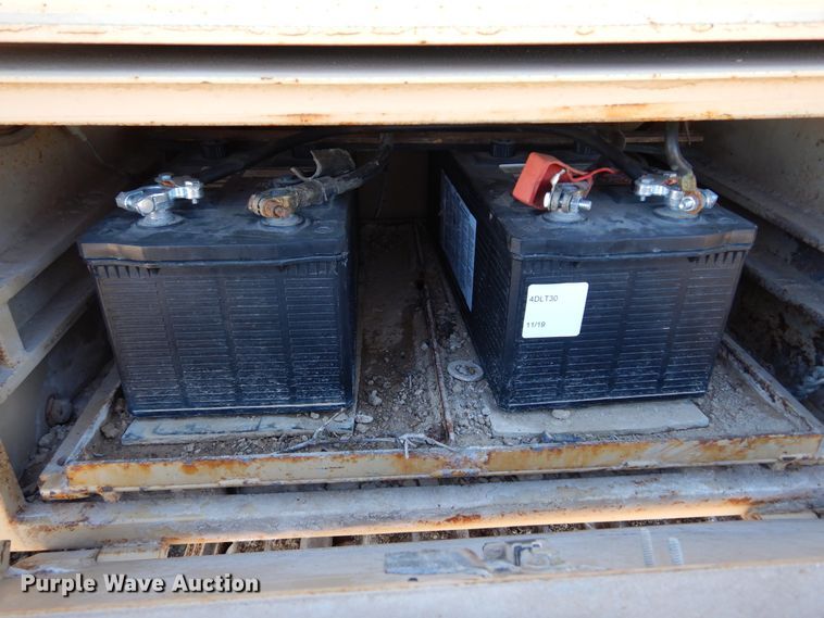 image for item DI8691 2001 Tesmec TRS 1100  rock saw