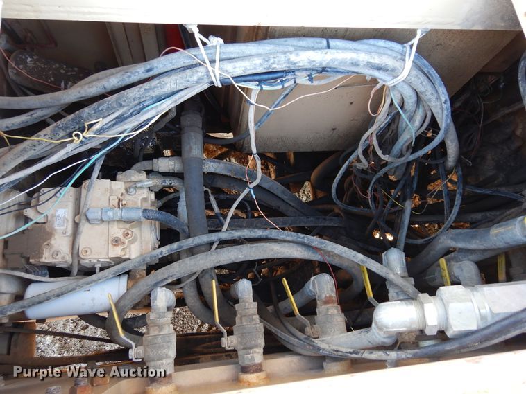 image for item DI8691 2001 Tesmec TRS 1100  rock saw