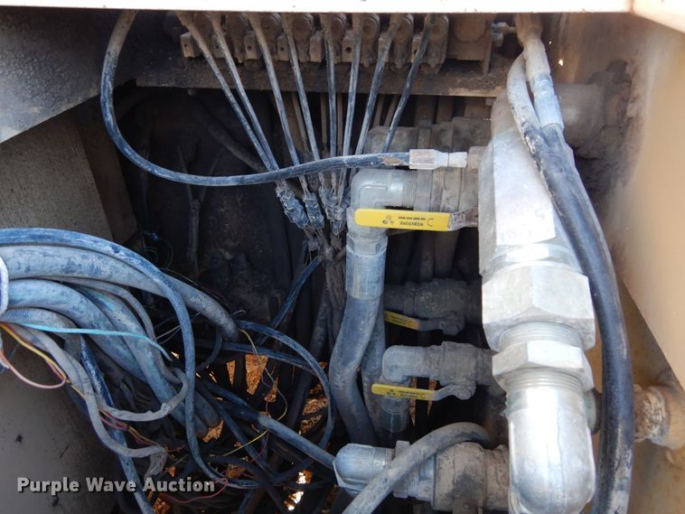 image for item DI8691 2001 Tesmec TRS 1100  rock saw