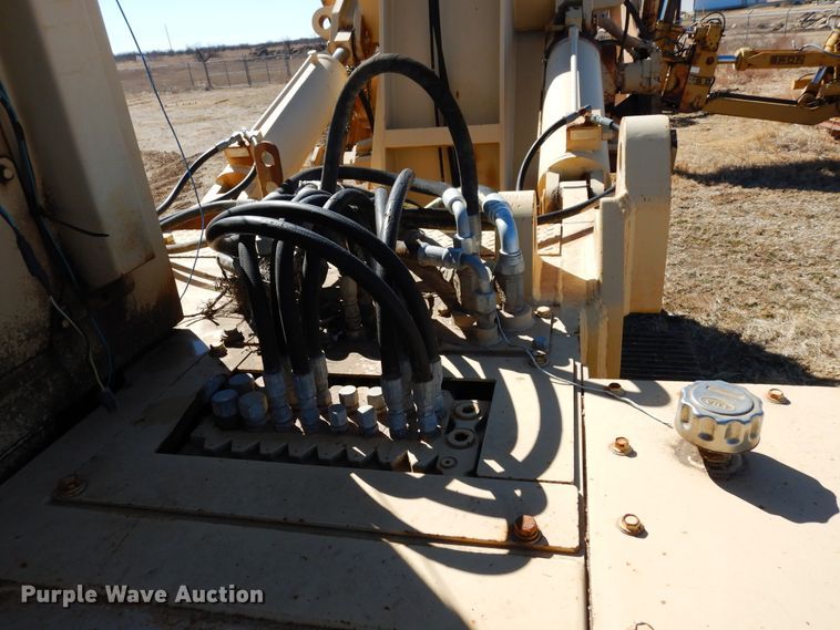 image for item DI8691 2001 Tesmec TRS 1100  rock saw