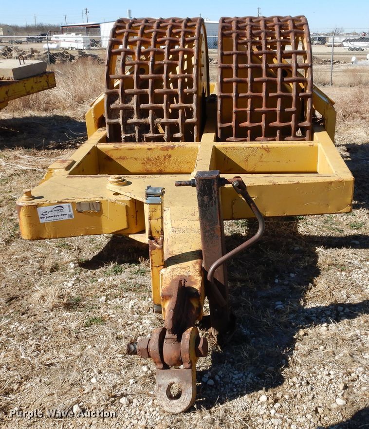 image for item DI8692 Hyster D-63  mesh roller