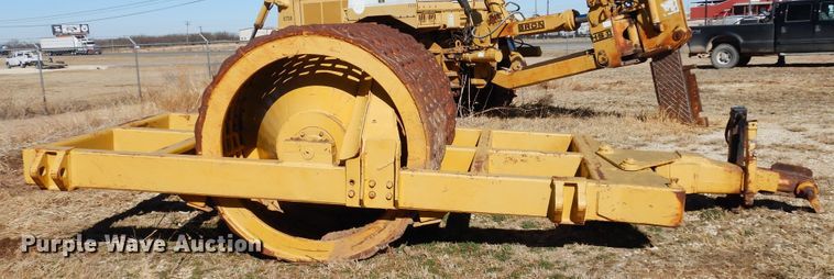 image for item DI8692 Hyster D-63  mesh roller