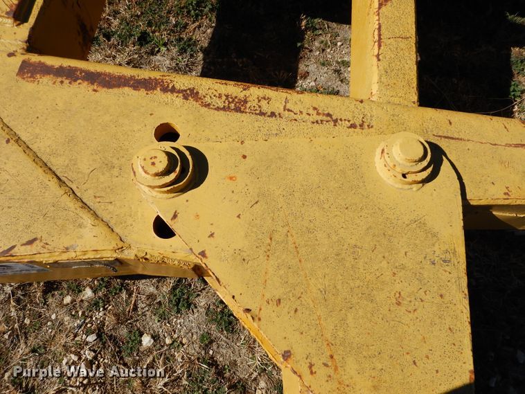 image for item DI8692 Hyster D-63  mesh roller