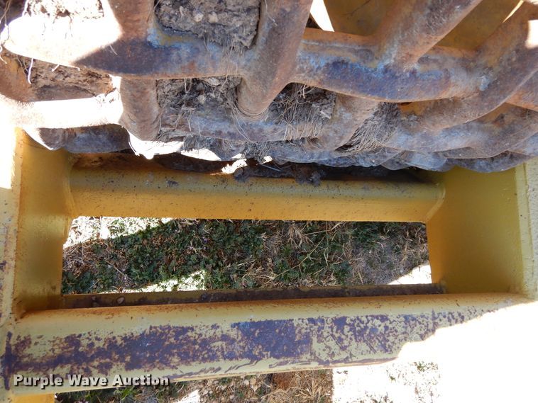 image for item DI8692 Hyster D-63  mesh roller