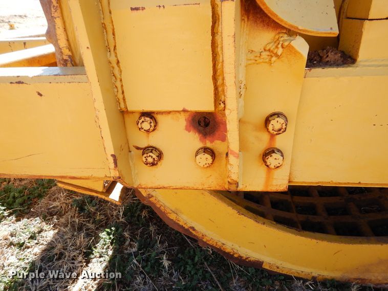 image for item DI8692 Hyster D-63  mesh roller