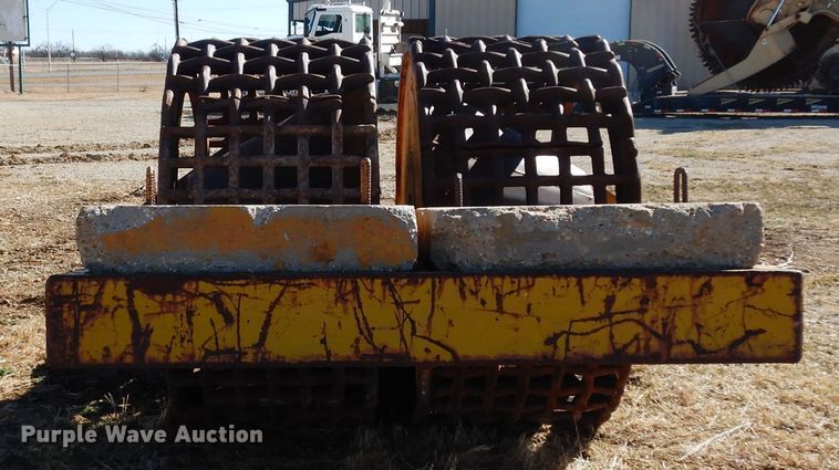 image for item DI8693 Hyster D-63  mesh roller