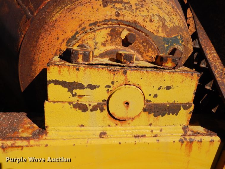 image for item DI8693 Hyster D-63  mesh roller