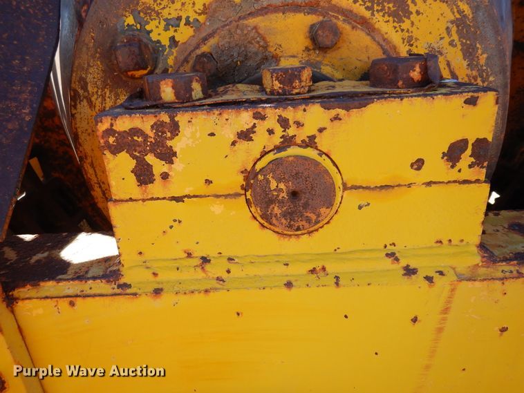 image for item DI8693 Hyster D-63  mesh roller