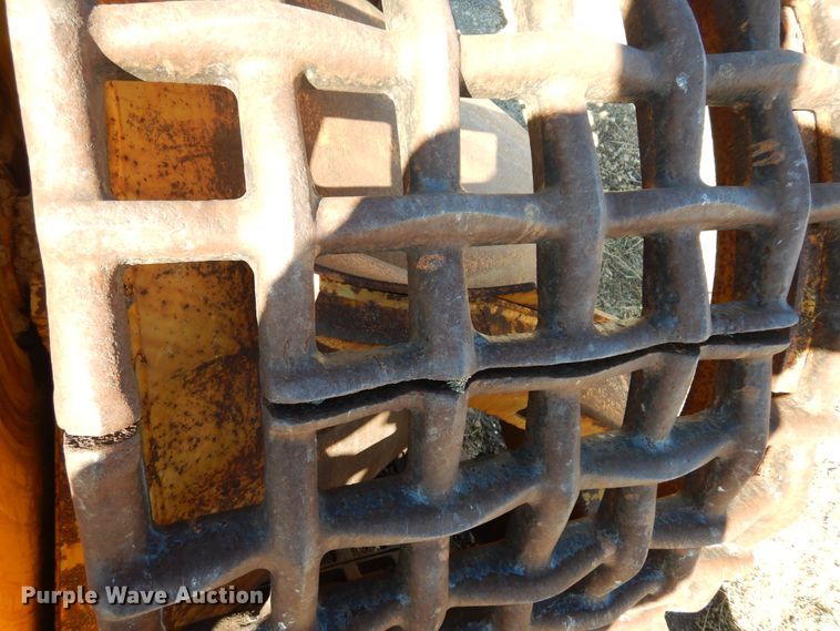 image for item DI8693 Hyster D-63  mesh roller