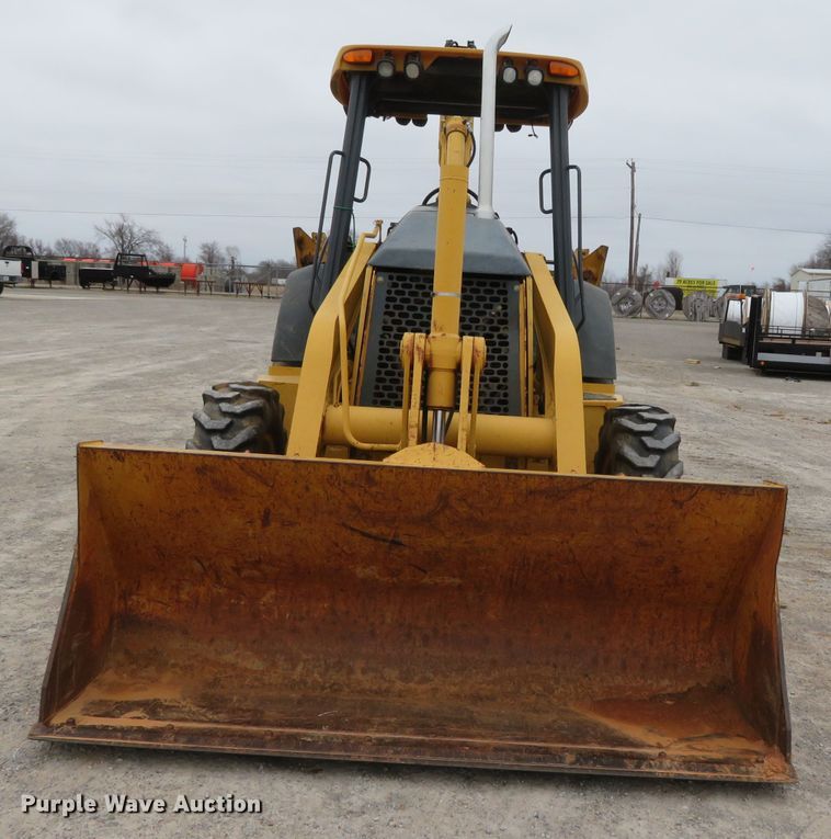 image for item DN7902 2006 John Deere 310SG  backhoe