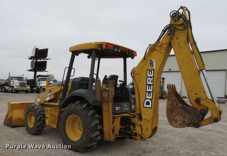 image for item DN7902 2006 John Deere 310SG  backhoe