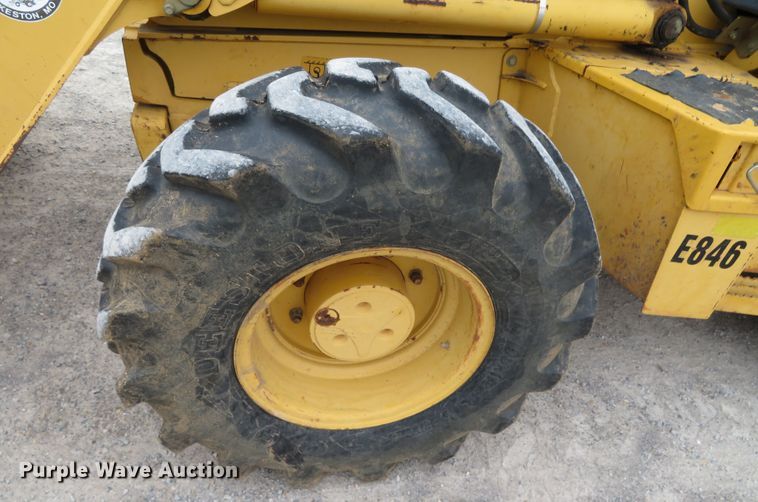 image for item DN7902 2006 John Deere 310SG  backhoe