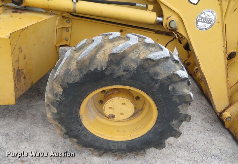 image for item DN7902 2006 John Deere 310SG  backhoe