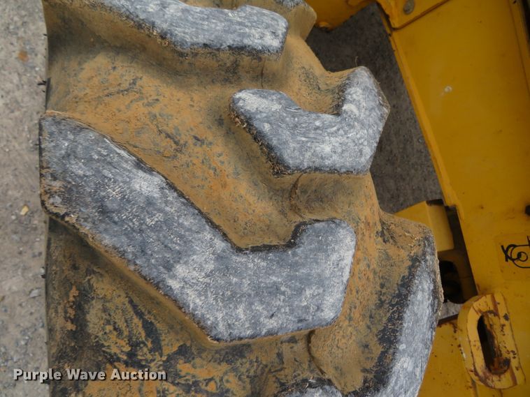 image for item DN7902 2006 John Deere 310SG  backhoe