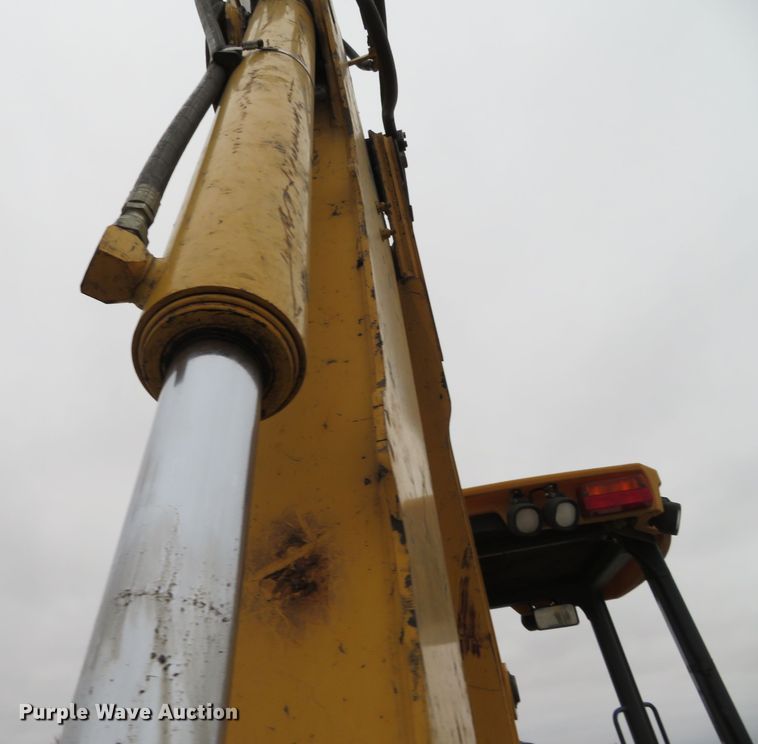 image for item DN7902 2006 John Deere 310SG  backhoe