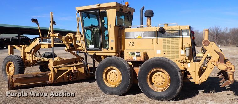 image for item DC4109 2001 Caterpillar 140H  motor grader