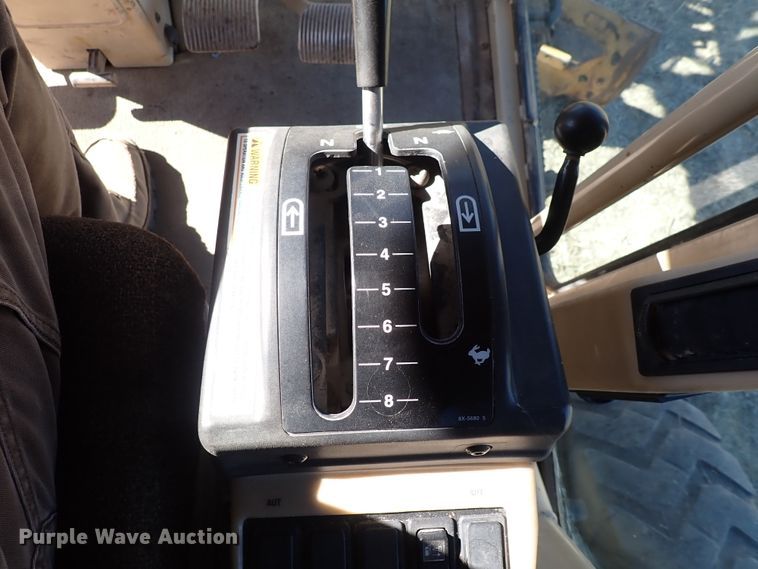 image for item DC4109 2001 Caterpillar 140H  motor grader