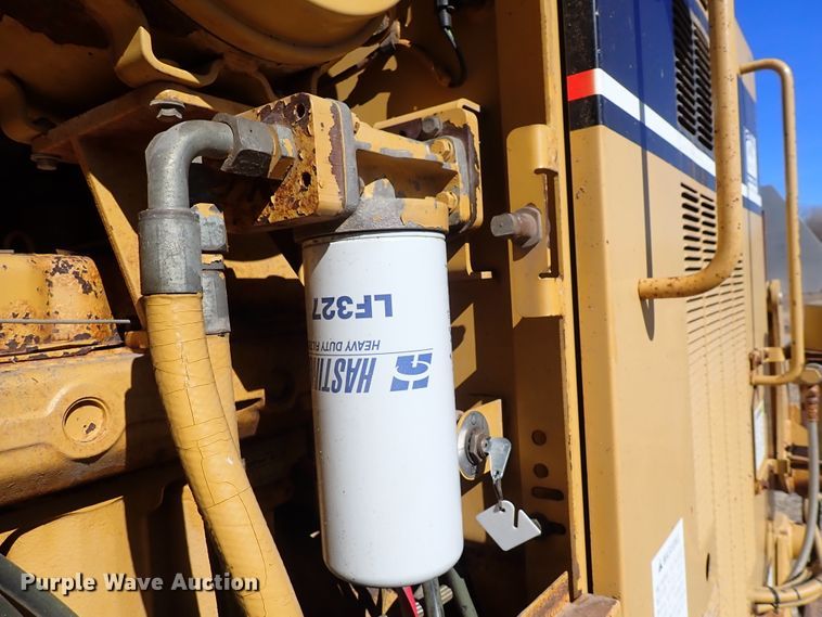 image for item DC4109 2001 Caterpillar 140H  motor grader