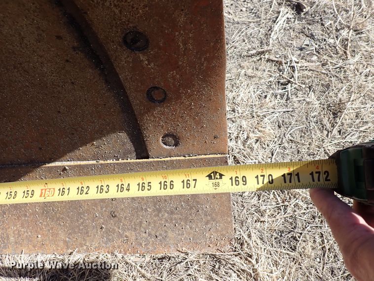 image for item DC4109 2001 Caterpillar 140H  motor grader