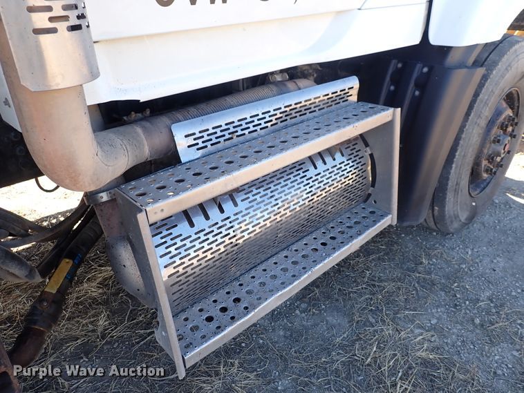 image for item DC4110 2008 Sterling LT8500  dump truck