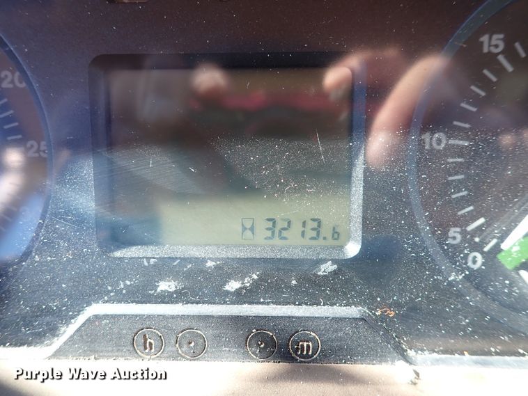 image for item DC4111 2001 John Deere 6410  MFWD tractor