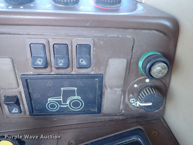 image for item DC4111 2001 John Deere 6410  MFWD tractor