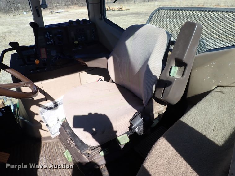 image for item DC4111 2001 John Deere 6410  MFWD tractor