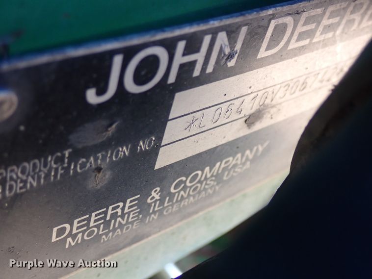 image for item DC4111 2001 John Deere 6410  MFWD tractor