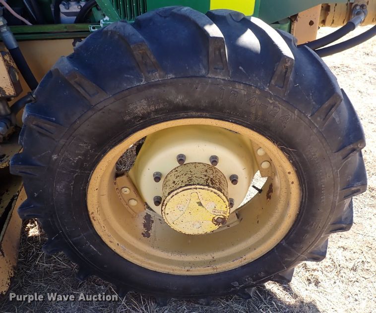 image for item DC4111 2001 John Deere 6410  MFWD tractor