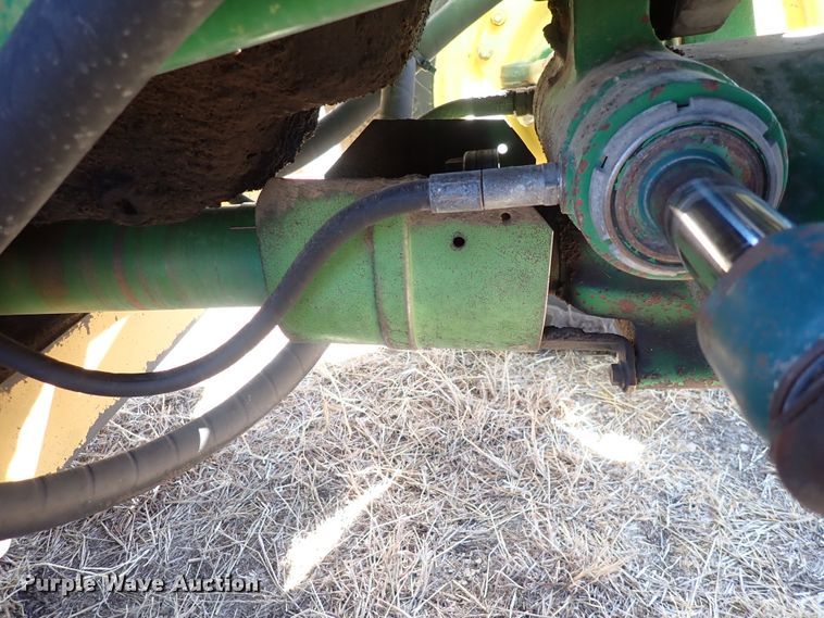 image for item DC4111 2001 John Deere 6410  MFWD tractor