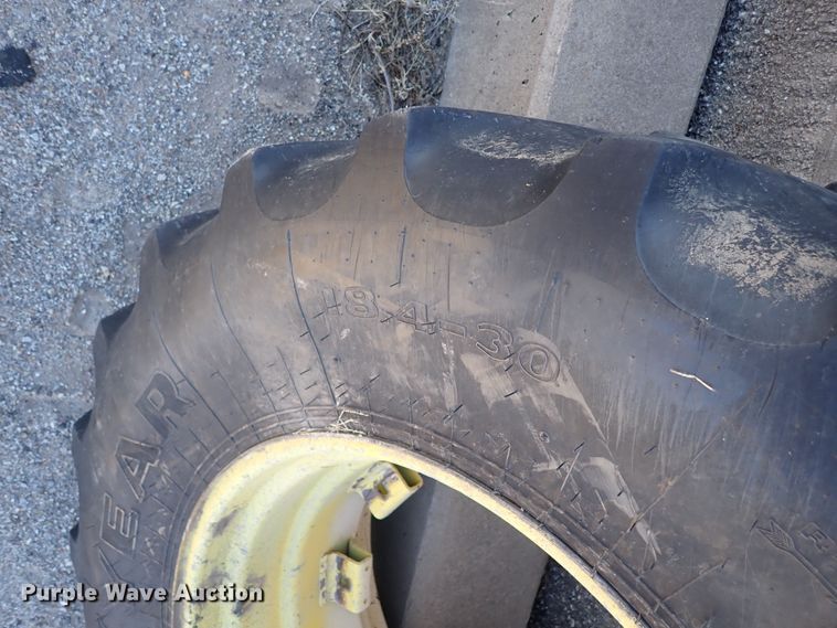 image for item DC4111 2001 John Deere 6410  MFWD tractor